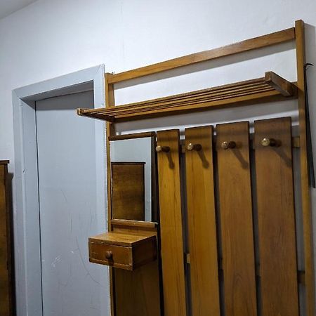 Communist Style Room Shkoder Ngoại thất bức ảnh